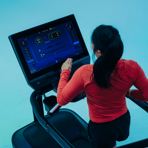 Star Trac 8TR Treadmill detail